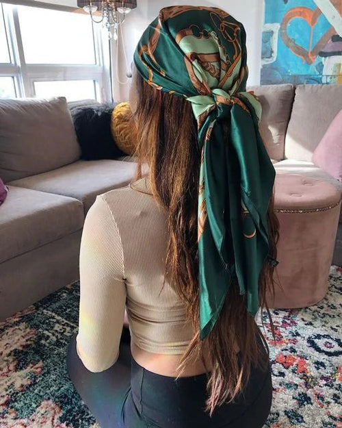 Beach head scarf