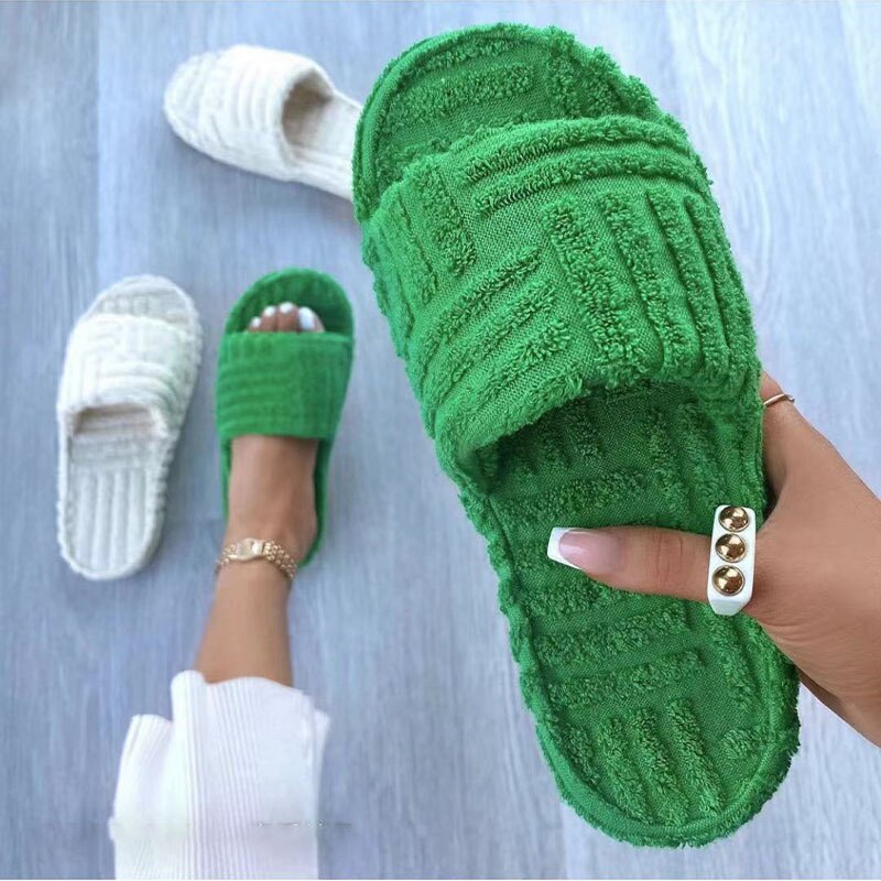 Thick Bottom Embossed Cotton Fur Women Slippers