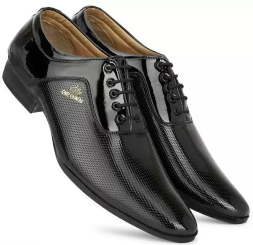 Trendy Shoe Comfort formal shoe party wear Party Wear For Men  (Black)